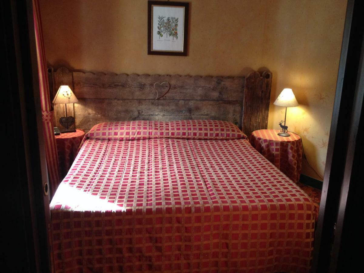 Hotel Chateau Blanc Ла Туил Екстериор снимка